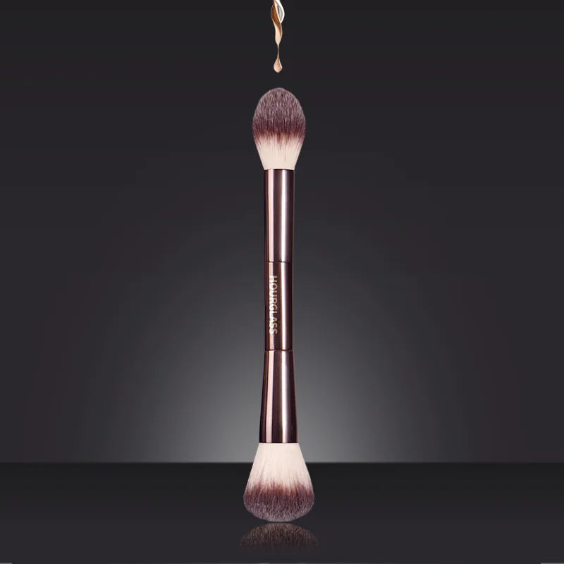 HOURGLASS | Pinceau maquillage professionnel contour & poudre