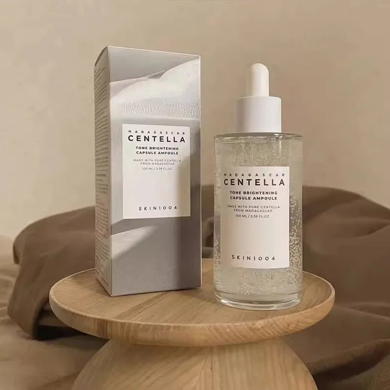 MADAGASCAR CENTELLA | Essence Centella de Madagascar sous la forme d'un sérum anti - âge éclaircissant - A fleur de peaux