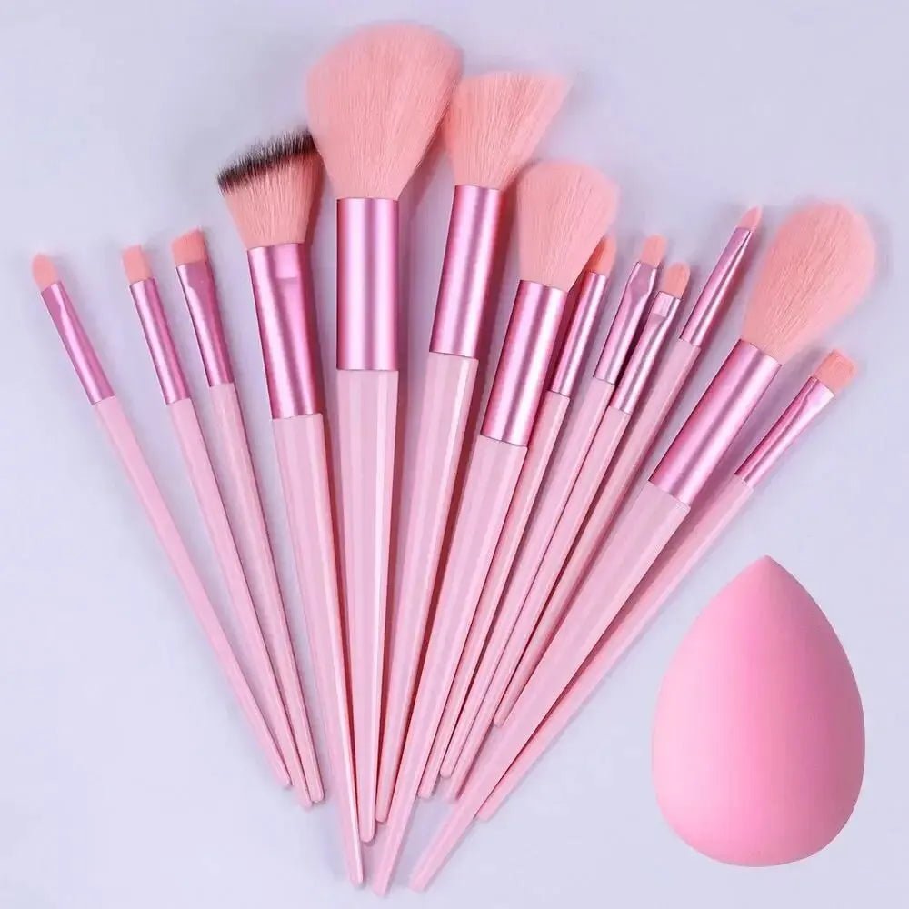 Set de pinceaux maquillage professionnels: pinceaux doux et moelleux pour fond de teint, poudre, ombres à paupières - A fleur de peaux