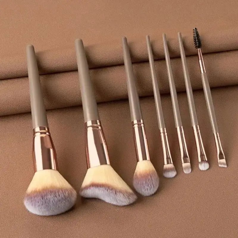 Set de pinceaux maquillage professionnels: pinceaux doux et moelleux pour fond de teint, poudre, ombres à paupières - A fleur de peaux