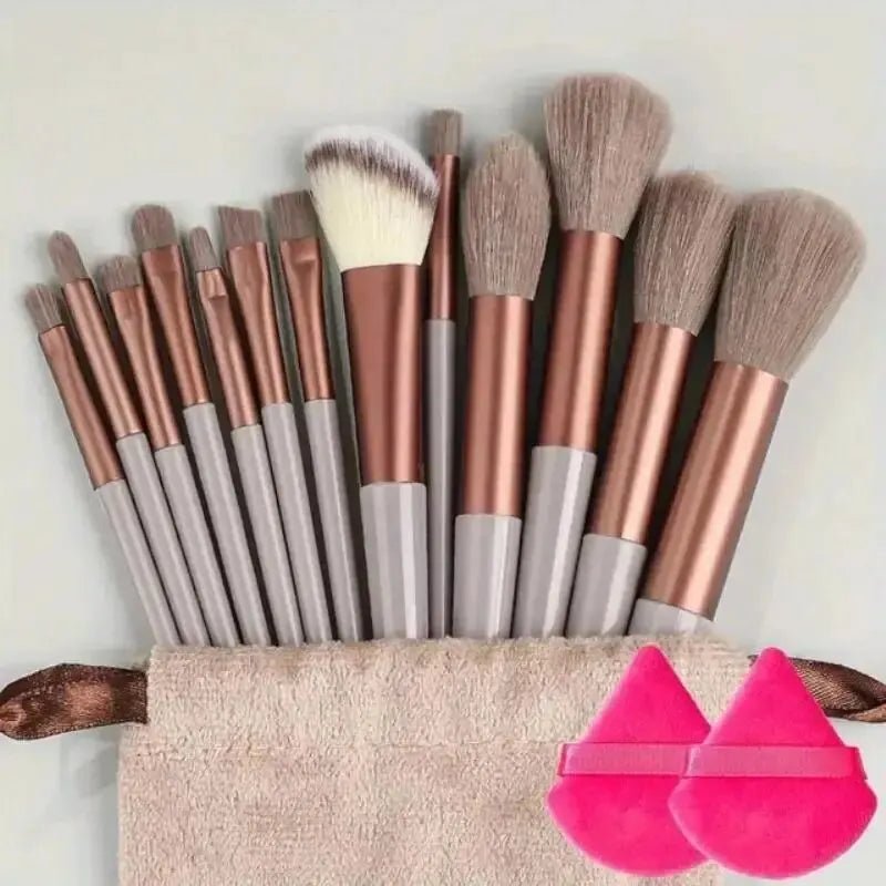 Set de pinceaux maquillage professionnels: pinceaux doux et moelleux pour fond de teint, poudre, ombres à paupières - A fleur de peaux